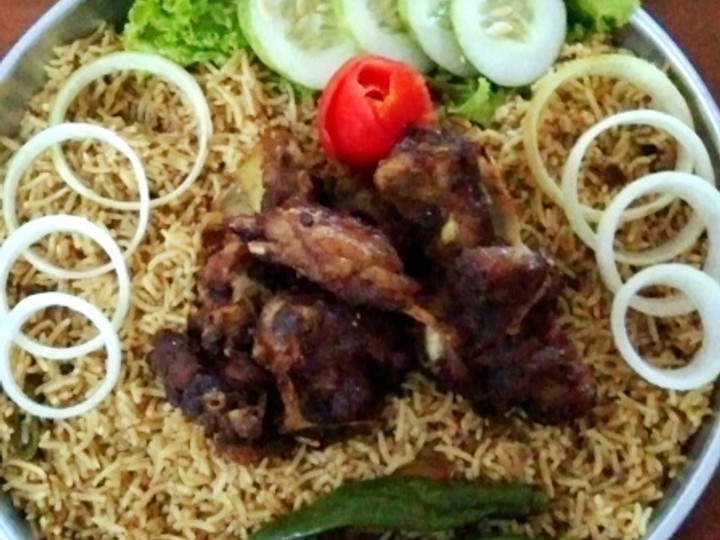 Resep: Nasi Kebuli Kambing Istimewa