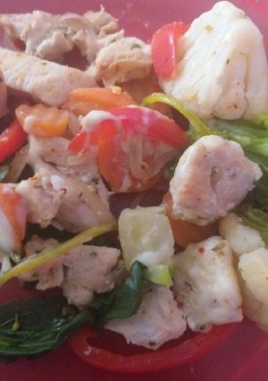 Una foto de Pollo con mezcla California súper rápido