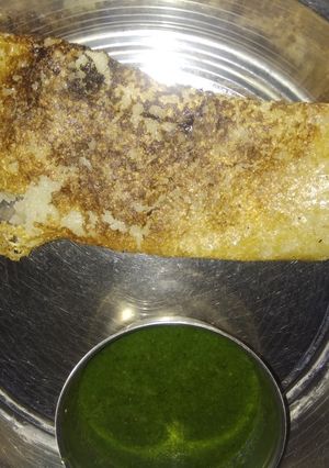रवा डोसा (Rava dosa recipe in Hindi) रेसिपी मुख्य फोटो