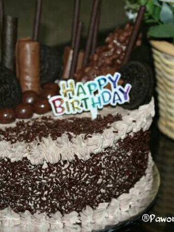 Cara Simple Membikin Resep  Chocolate Birthday Cake yang Enak, Enak