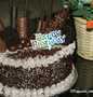 Cara Simple Membikin Resep  Chocolate Birthday Cake yang Enak, Enak