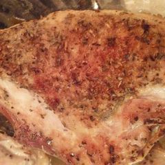 A picture of Garlic roasted chicken.