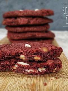 Una foto de Red velvet cookies 🍪