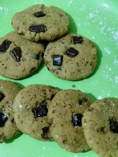 சாக்கோ குக்கீஸ் (Choco cookies recipe in tamil) செய்முறை முக்கிய புகைப்படம்