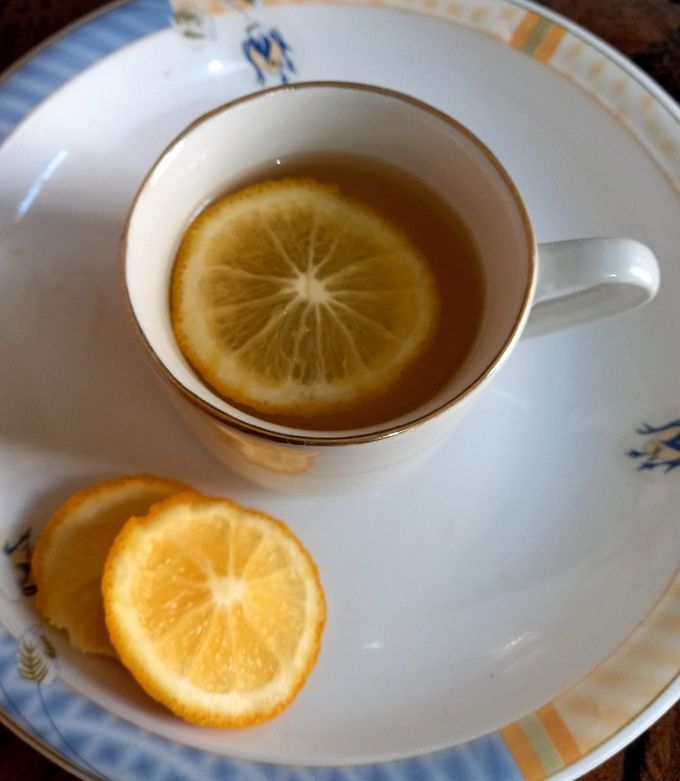 A picture of Orange honey qahwa🍊🍊🍯🥃.