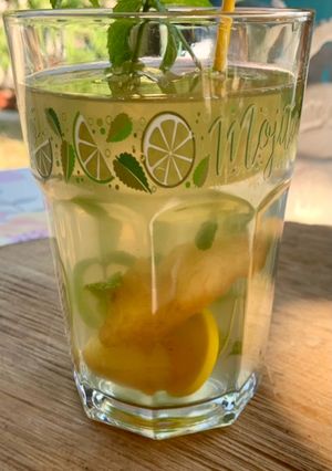 Une photo de Boisson rafraîchissante Thé vert et Pêche