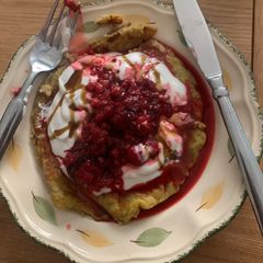 A picture of Banana no grain pancake.