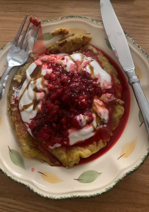 A picture of Banana no grain pancake.