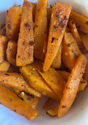 A picture of Sweet potato masala fries.
