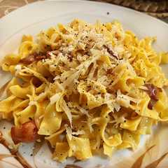Una foto de Pasta a la carbonara (receta tradicional)