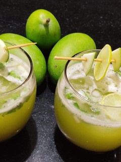 ઇન્સ્ટન્ટ આમ પન્ના (Instant Aam Panna Recipe In Gujarati) રેસીપી મુખ્ય ફોટો