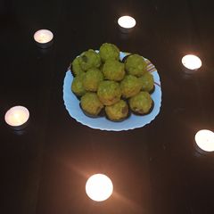 A picture of Boondi ladoo.