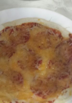 A picture of Tortilla pizza.