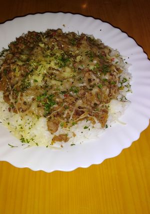 Una foto de Arroz con cebolla