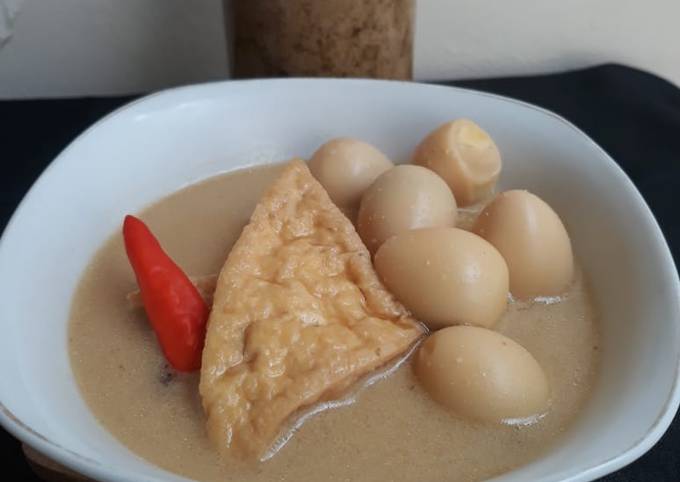 Cara Gampang Menyajikan Semur Telur Puyuh Simple yang Bikin Ngiler