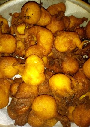 Una foto de Buñuelos duces con membrillo