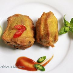 A picture of Stuffed Potatoes.
