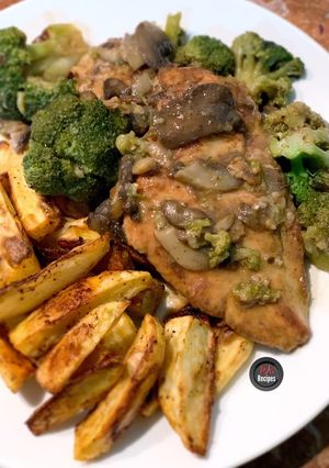 صورة لوصفة دجاج مع الفطر والبروكلي 🥦