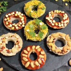 A picture of Oats Idli Doughnuts.