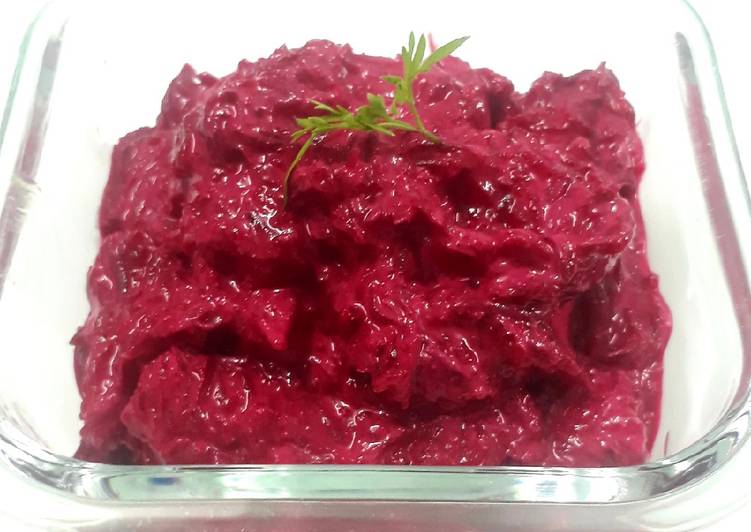 Beetroot and curd salad