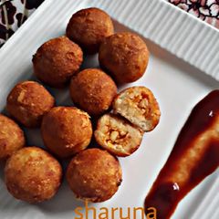 A picture of Gold Cheese Potato Bombs.