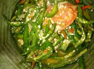 Foto resep Besengek lombok(oseng cabai hijau)
