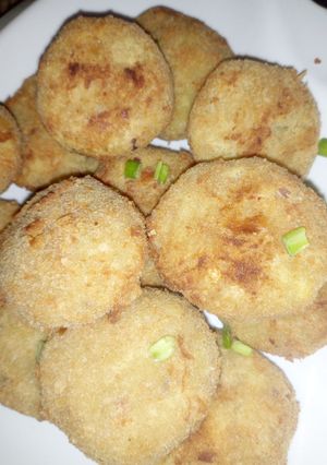 A picture of Sweet potato ball.