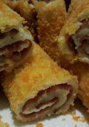 Foto resep Roti Gulung Goreng (smookebeef keju)
