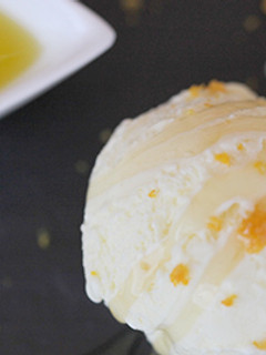 A picture of Olive Oil flavored ice cream.