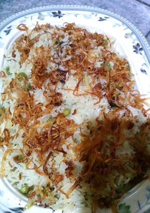 A picture of Garlic Mater Pulao with Koftay Aalu #CookpadApp.