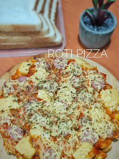 Foto resep Roti Pizza (Pizza Roti Tawar)