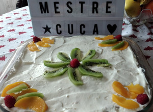 Foto de Delicia de Pão de Ló e Frutas