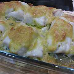 Una foto de Merluza gratinada