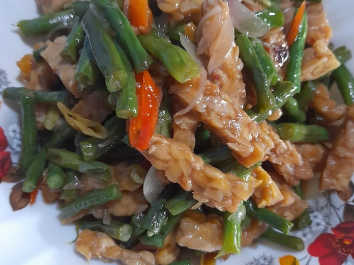 Langkah Mudah untuk Membikin Resep Tumis kacang panjang tempe yang  Bikin Ketagihan Anti Ribet, Menggugah Selera