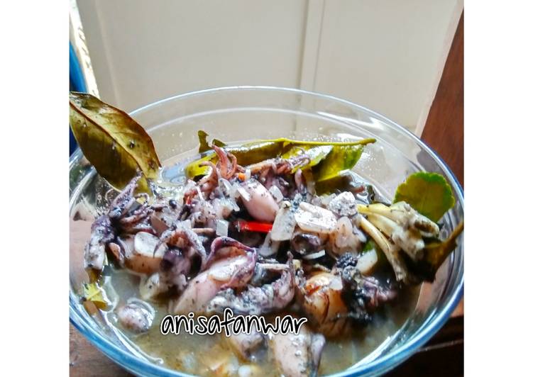 Resep Cumi Hitam Bumbu Iris yang Bikin Ngiler