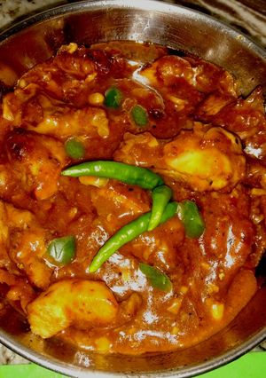 A picture of Szechuan Chicken.