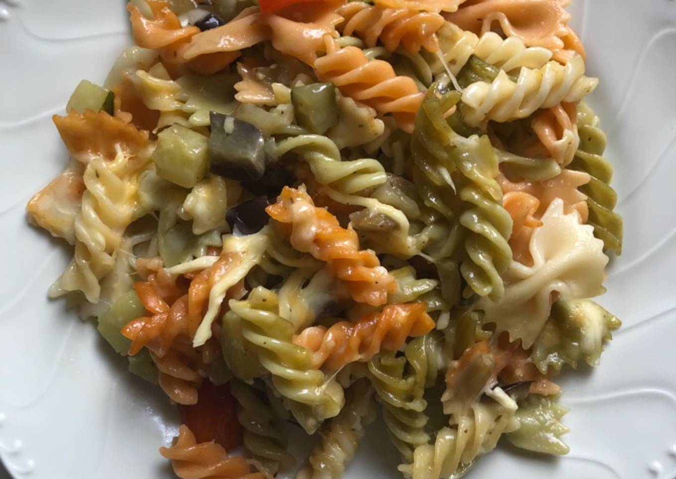 Pasta casi alla Norma, vegetariana y pasta con carne para peques