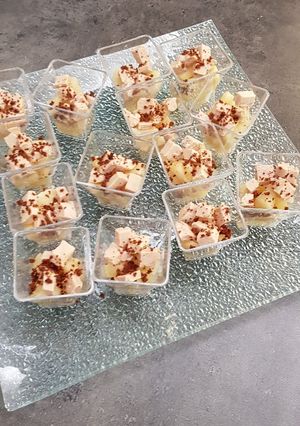 Une photo de Foie gras aux pommes en crumble