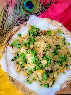 बनारसी चूड़ा मटर (Banarsi chuda matar recipe in hindi) रेसिपी मुख्य फोटो