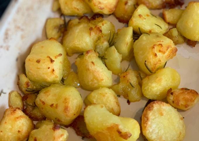 Roast potatoes