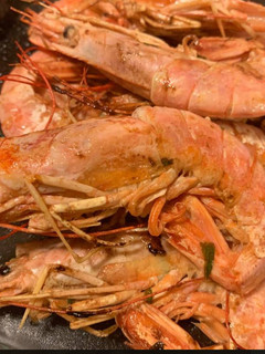 Una foto de Langostinos a la plancha