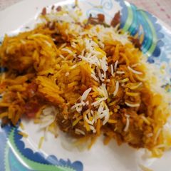 A picture of Chicken 65 biryani.