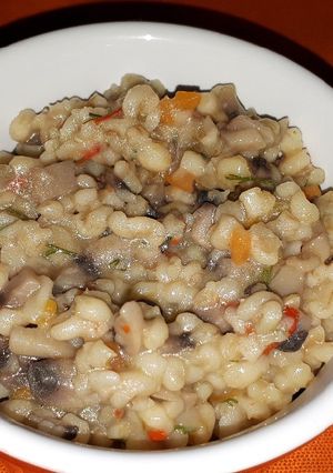 O poză a rețetei Bulgur cu ciuperci Champignon.