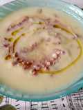 Crema de calabacín, manzana y queso brie