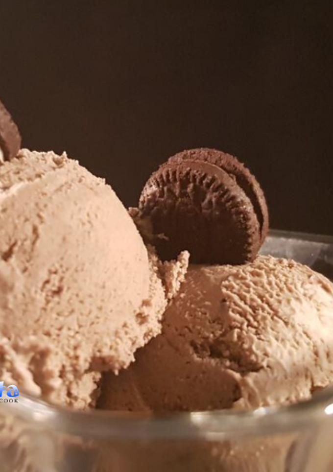 Una foto de Helado de Oreo con y sin heladera eléctrica