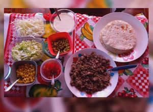 Una foto de 🎉🌮Rapiditas Bimbos o Tacos🌮🎉