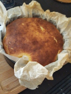 Una foto de Tarta de queso (estilo la Viña)