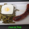 Longaniza con judías verdes y huevo