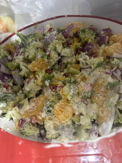 A picture of Erin's Broccoli Salad.