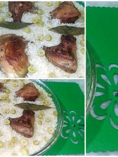 صورة لوصفة أرز بالدجاج والزيتون في الفرن